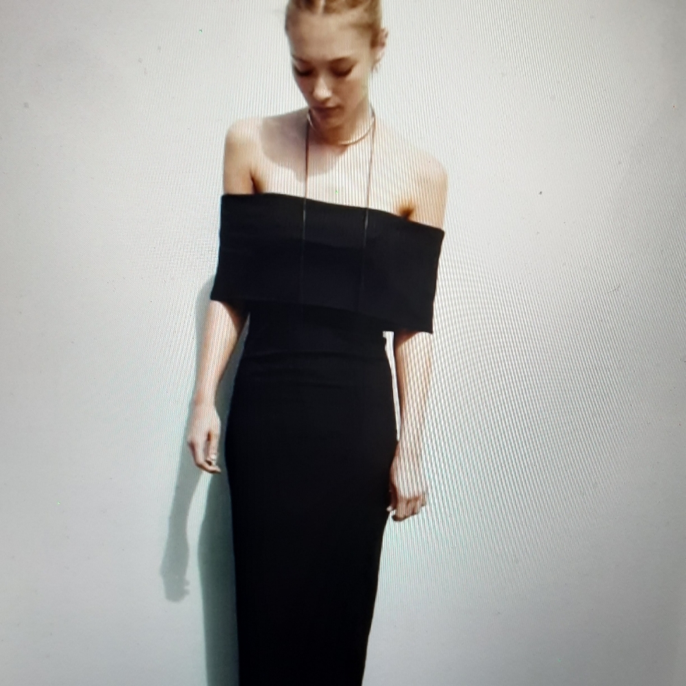 ZARA OFF THE SHOULDER BLACK DRESS NWT.